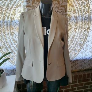 Calvin Klein blazer - Size 8, pre-loved.